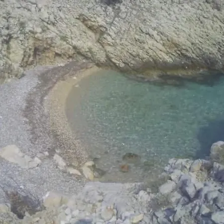 Holiday Nora**** Cres