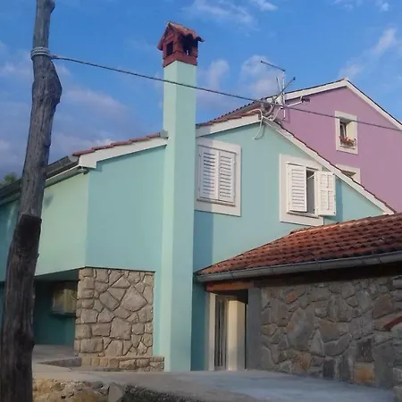 Vakantiehuis Holiday Nora**** Cres Loznati